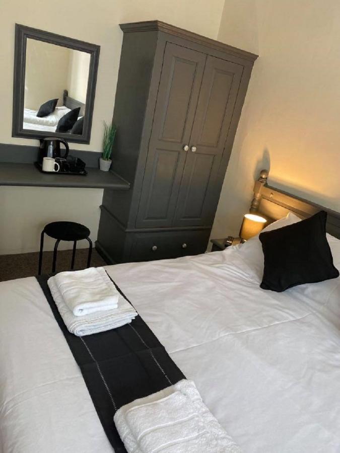 Burlington Hotel Сандаун Екстер'єр фото